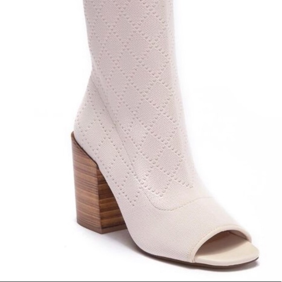 🆕 NIB Kelsie Dagger Brooklyn Knit Peep Toe Bootie - Picture 5 of 5